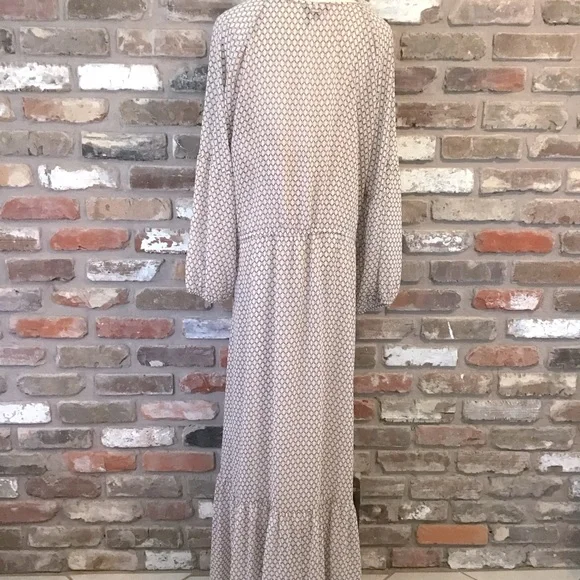 DKNY Women's Neutral Keyhole Neck Long Sleeve Peasant Tie Waist Maxi Dress XL - Picture 3 of 11